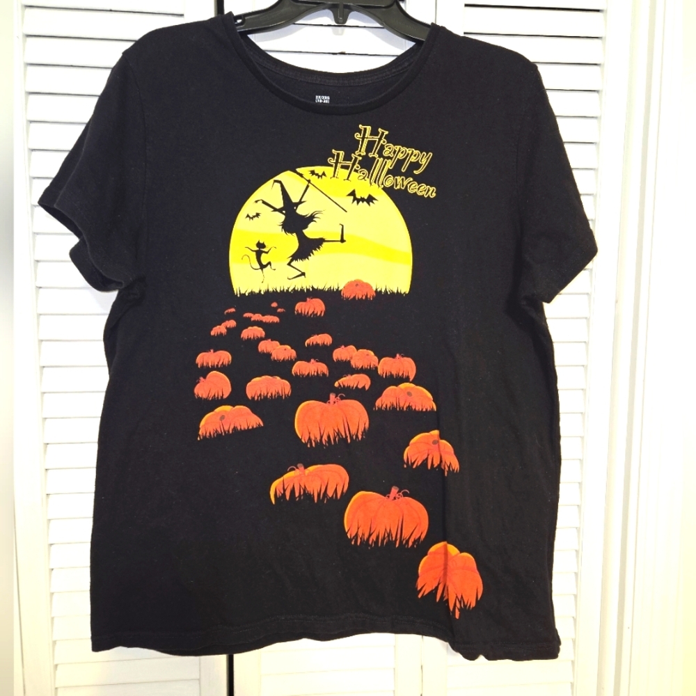Happy Halloween Women's 2X Pumpkin Patch Graphic T-shirt